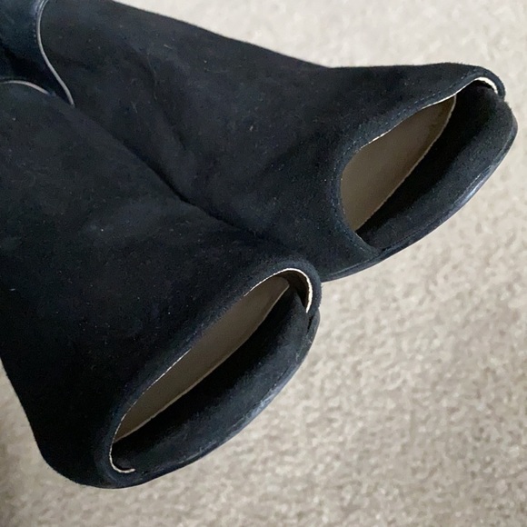 Marc Fisher Peep Toe SHIMMEE Black Booties - Picture 9 of 17